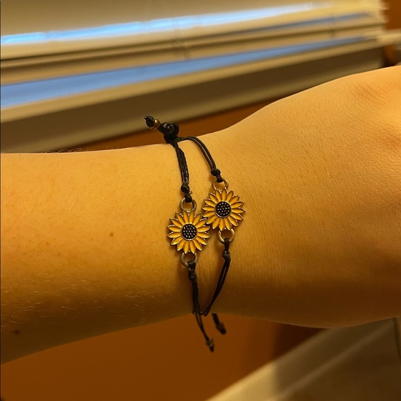 Bracelet bundle - Picture 2 of 2